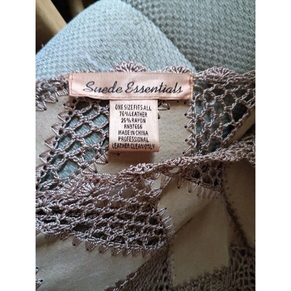 Suede Essentials Poncho OSFA Leather Patchwork Crochet Fringe Boho Cape - Picture 2 of 8